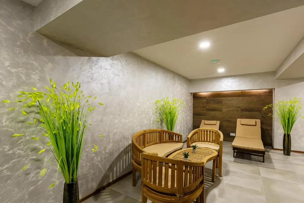 Renion Hills Hotel