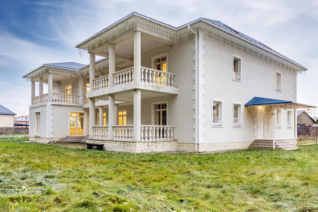 Коттедж Huse у Леса с Баней на дровах