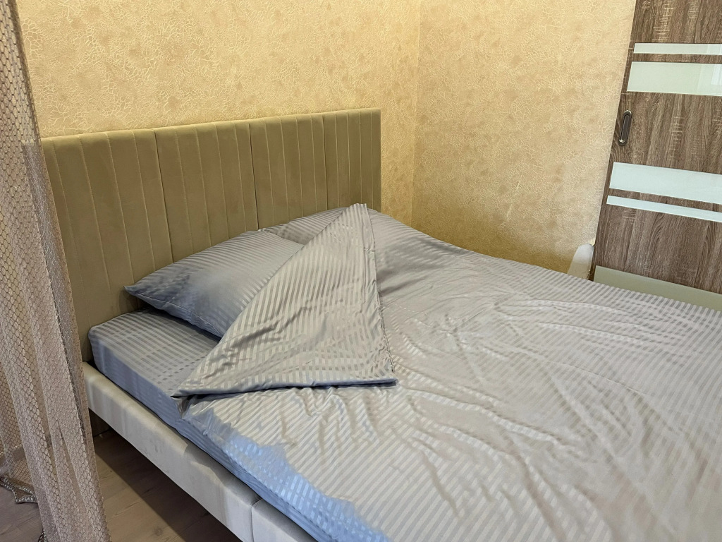 Квартира Уютная студия с отличным расположением, не далеко от р. Волга