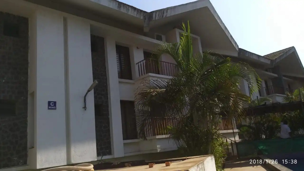 Отель Lonavala Holiday Homes
