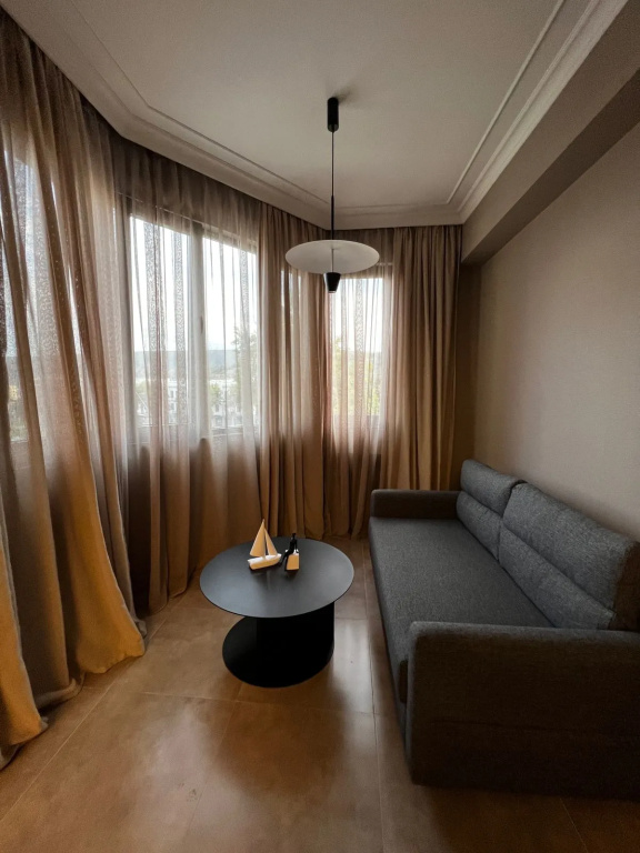 Apartments Leitmotif