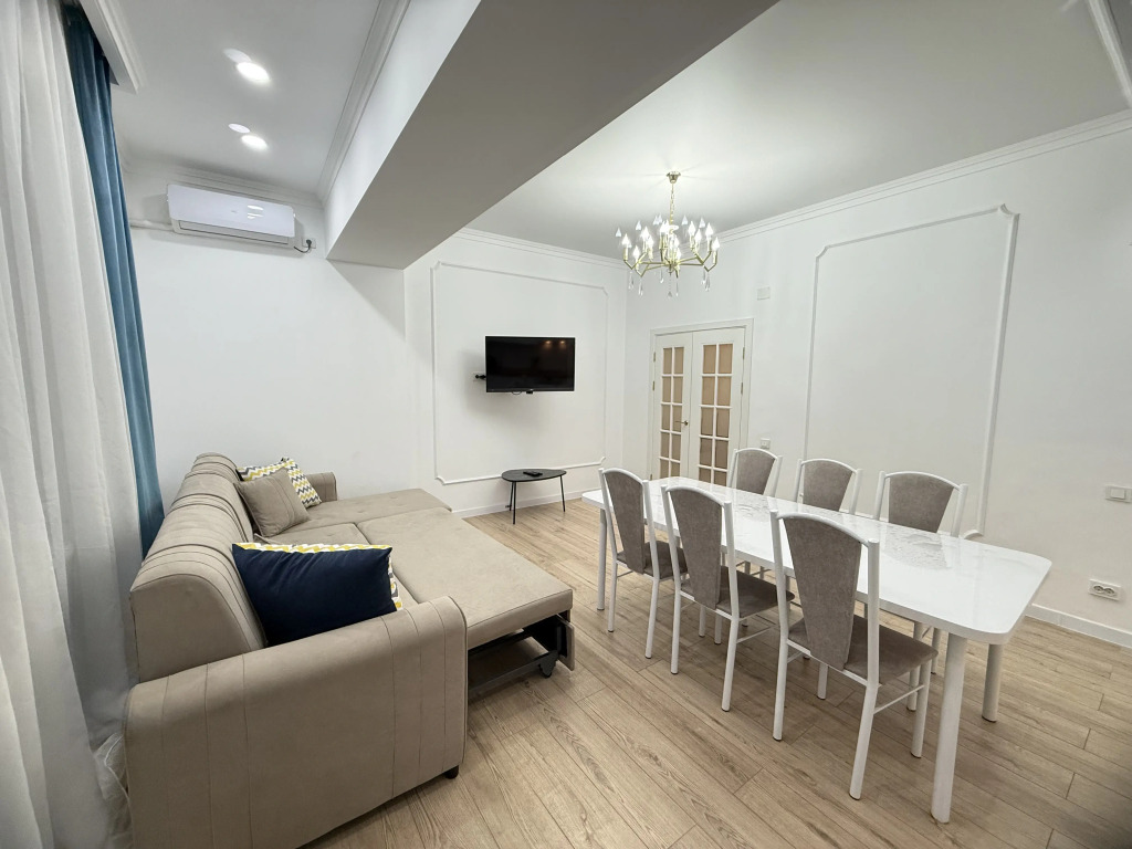 Квартира City Light Apartment Bishkek