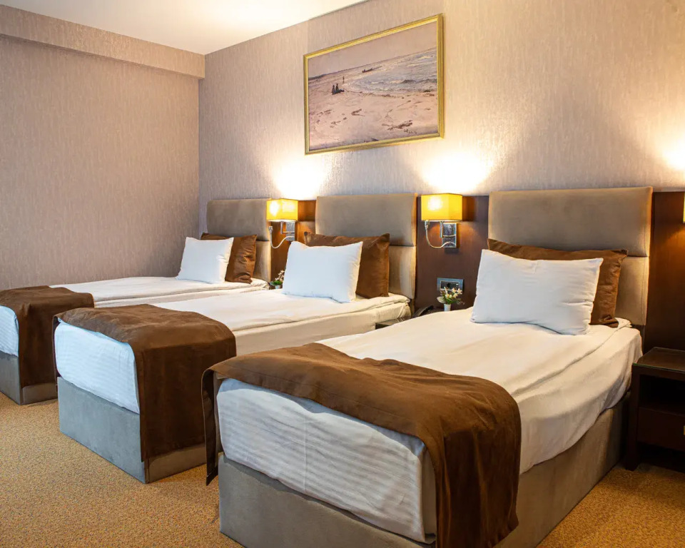 Diamond Hotel