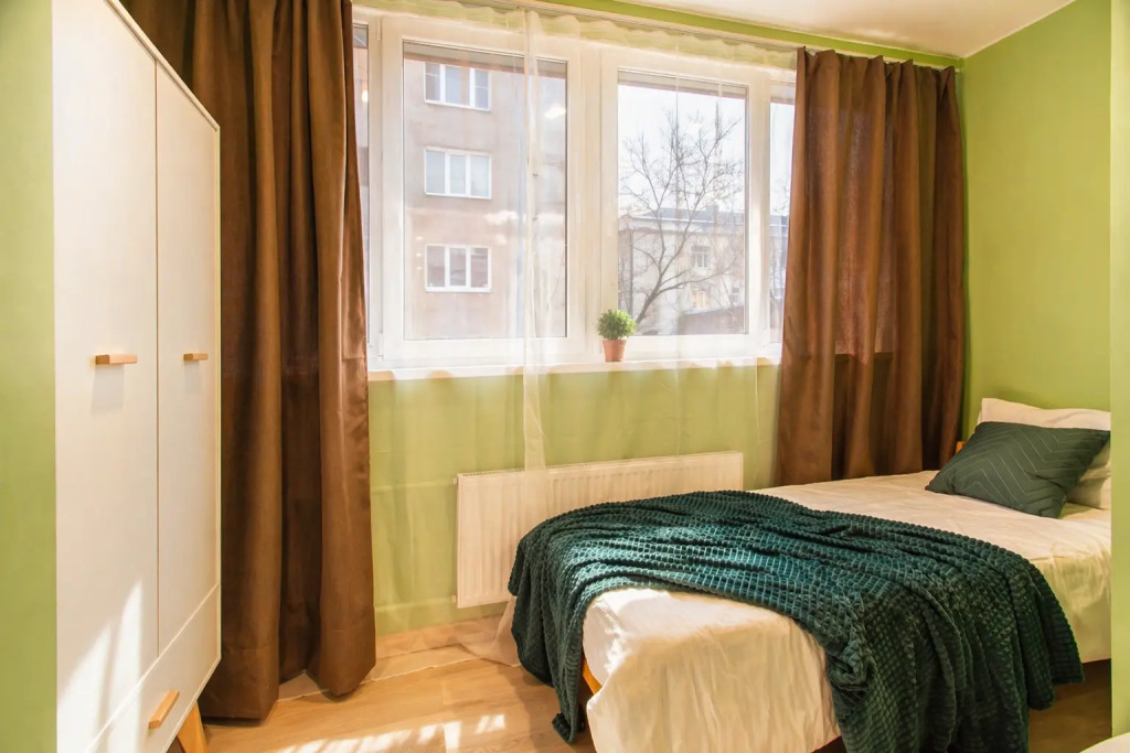 Апартаменты Room-Room Кировский 1