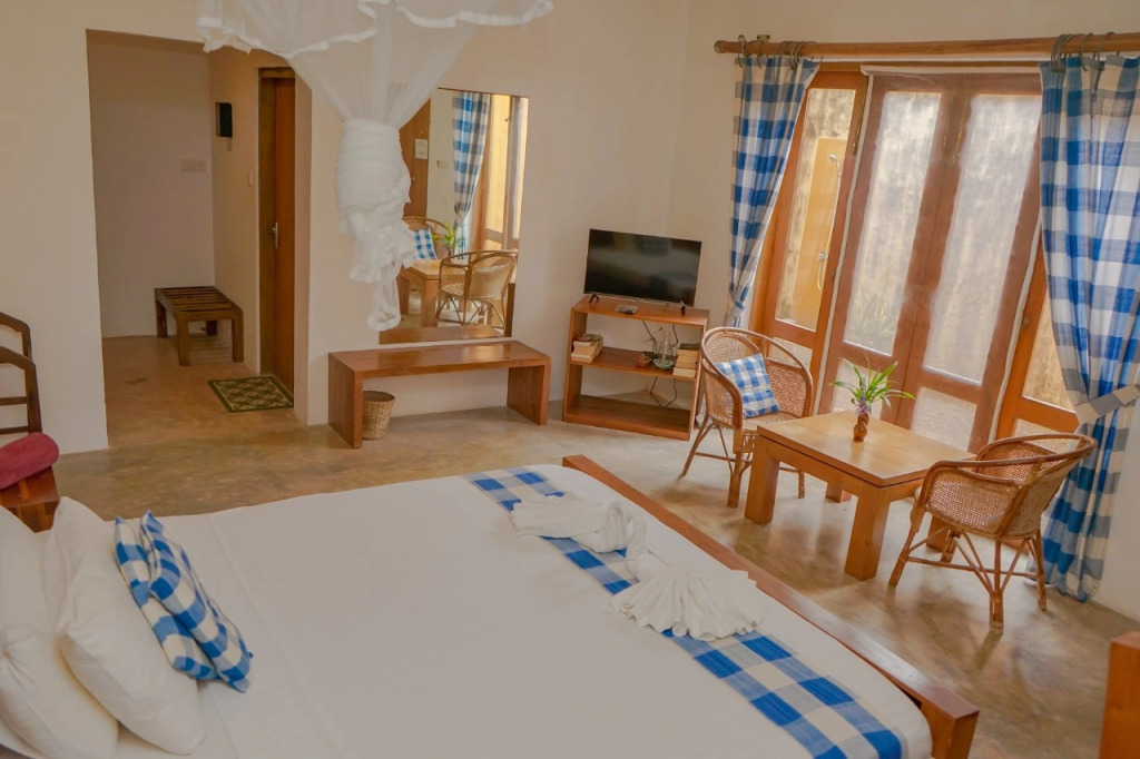 Отель Muthumuni Ayurveda Beach Resort
