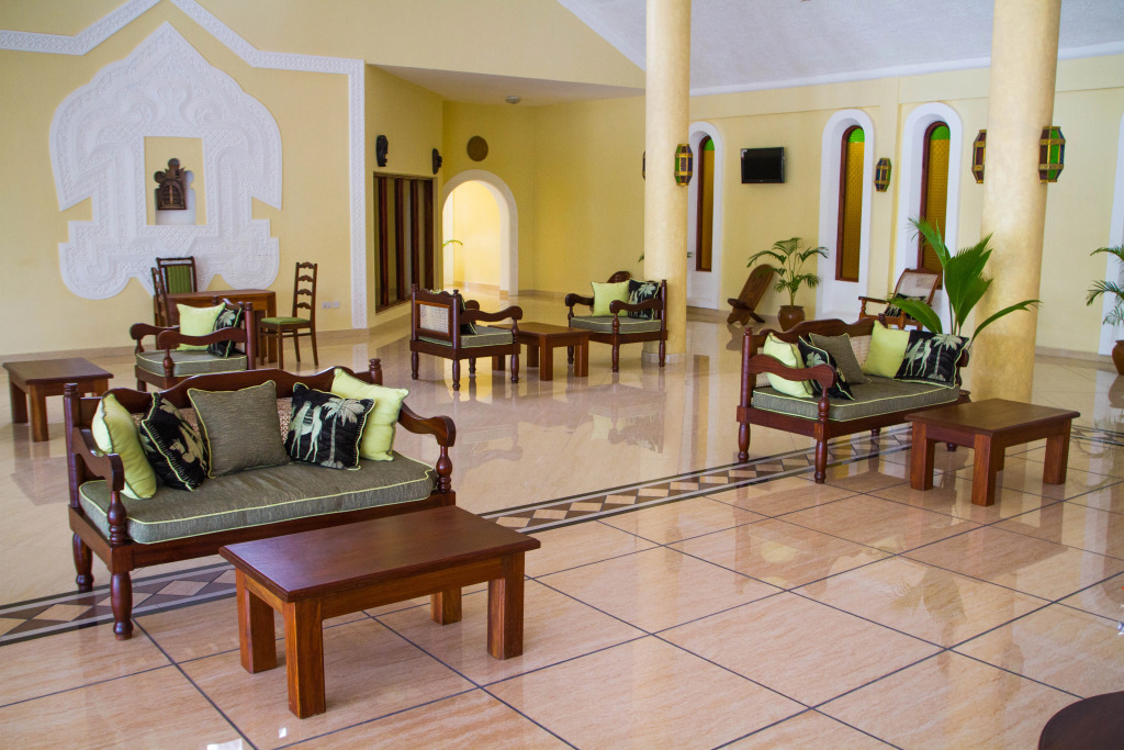 Отель PrideInn Flamingo Beach Resort & Spa