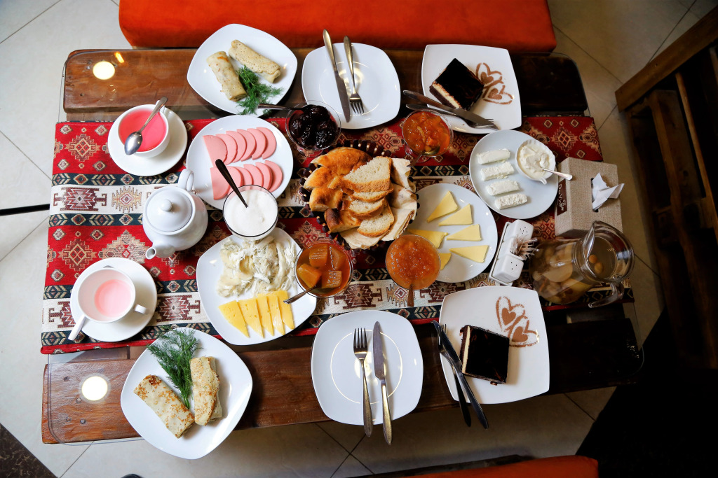 Tomus Hotel