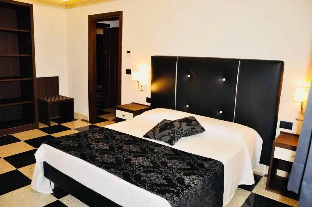 BHB Hotel