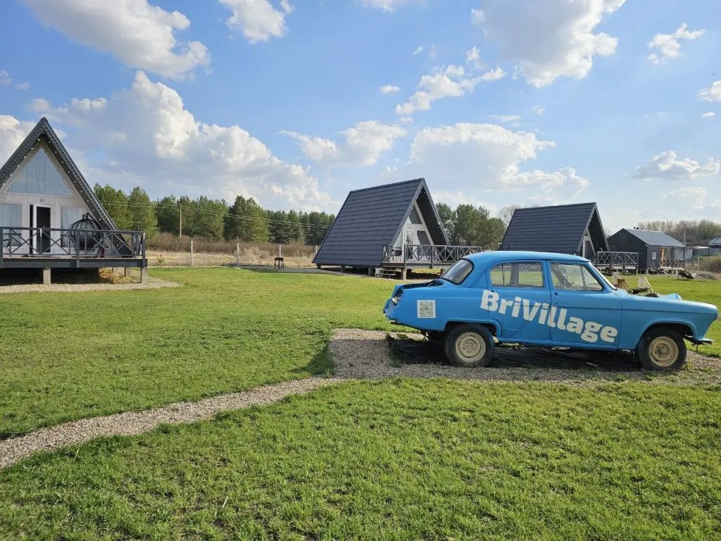 Глэмпинг Bri Village