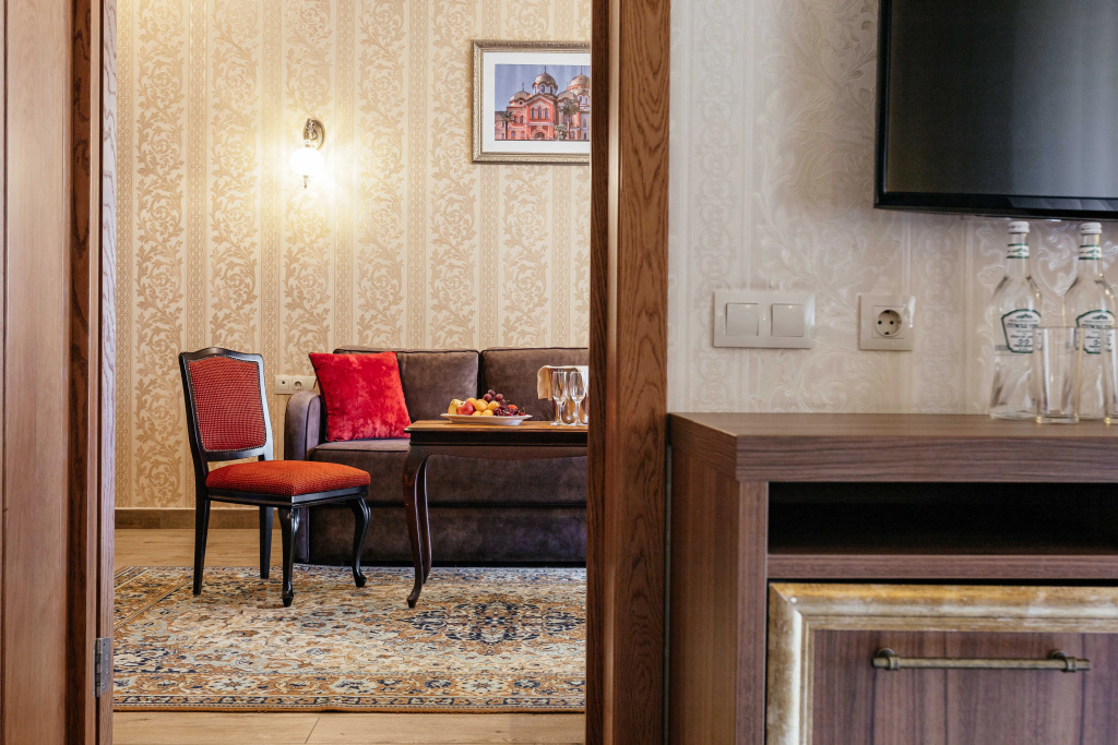 Отель Amra Park Hotel & Spa