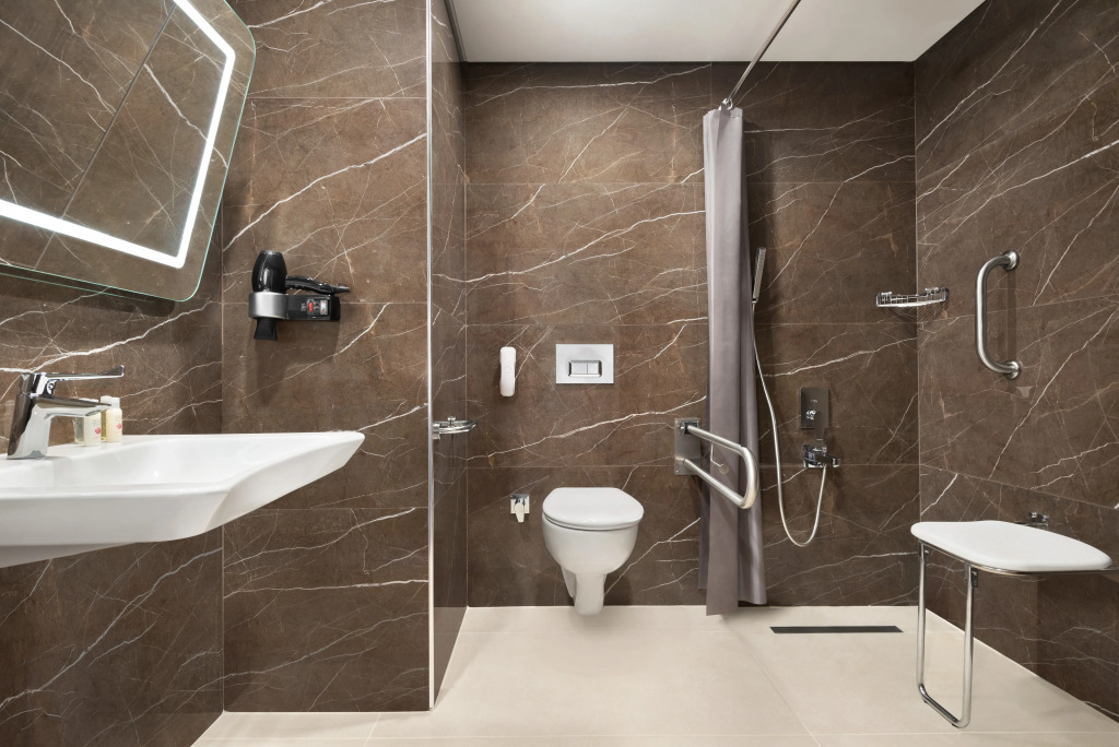 Отель Ramada by Wyndham Izmir Aliaga