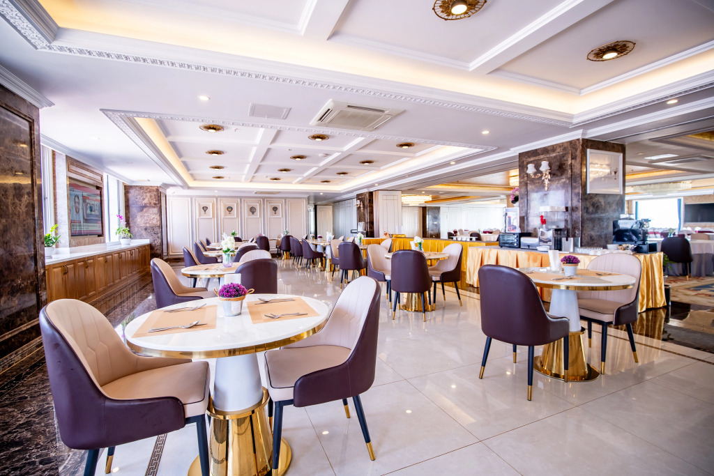 ST Hotel Wattay Airport