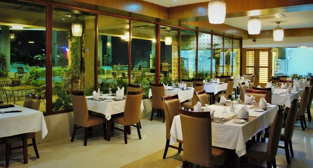 FARS Hotel & Resorts - BAR-Buffet-Pool-SPA
