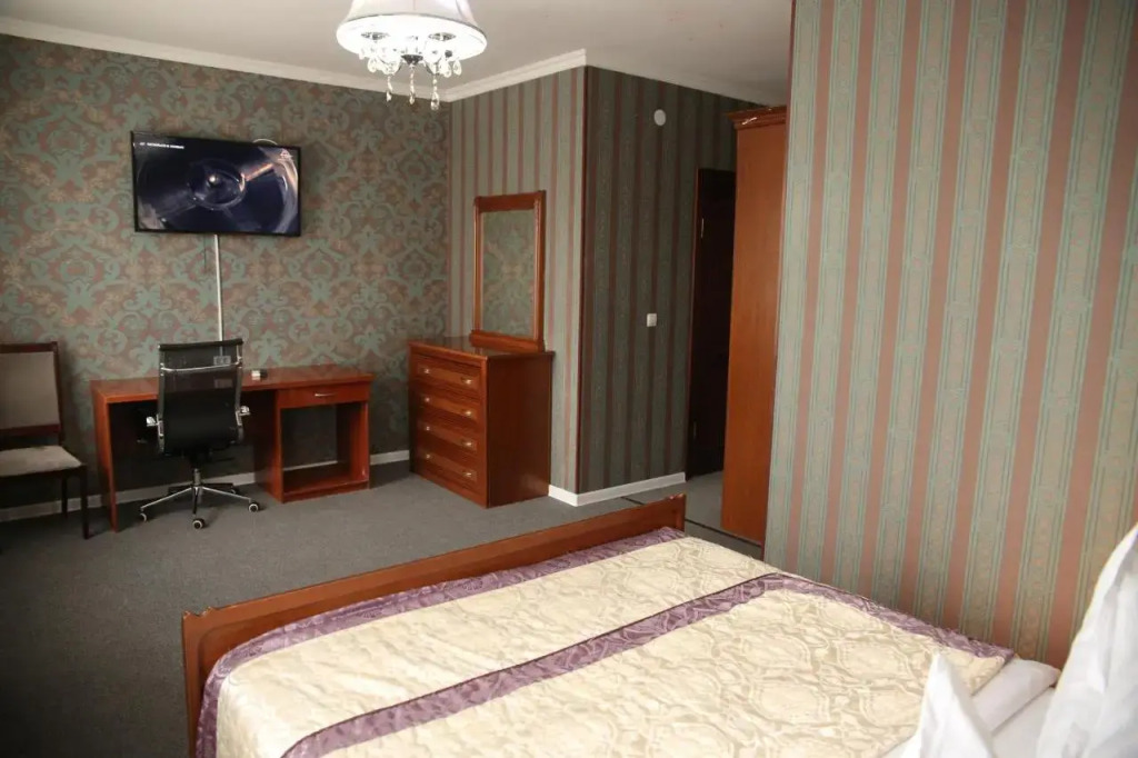 Sweet Home Hotel