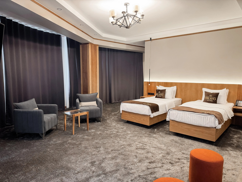 Bravo Hotel