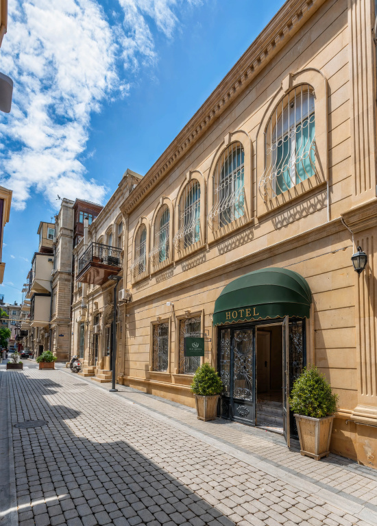 Old Money Boutique Hotel
