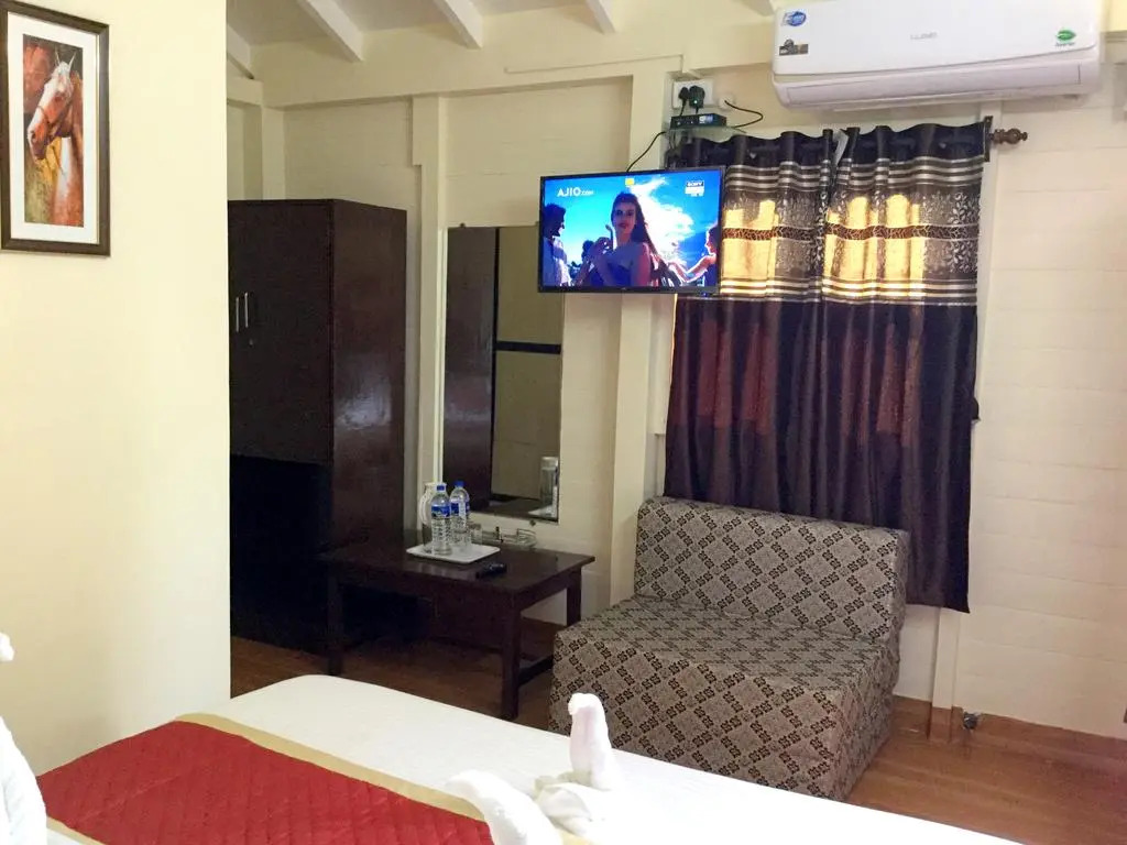 Отель Morjim Queen Beach Resort
