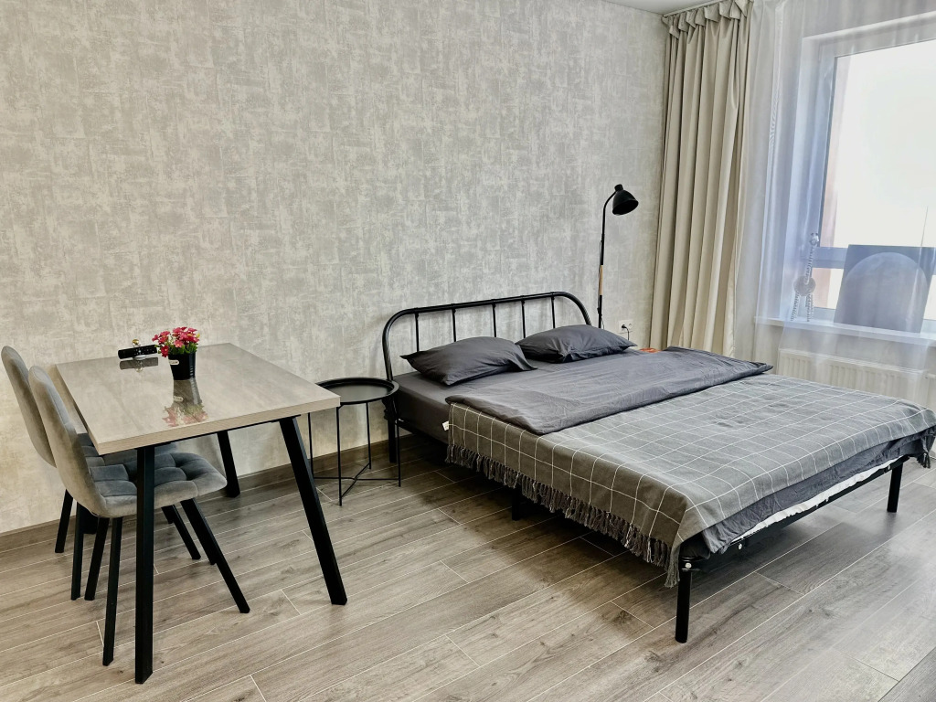 Квартира на 14 Этаже на Бульваре Ибрагимова 90/2