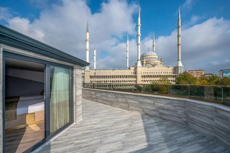 Luxury Airport Hotel By Zazzoni-İstanbul Airport