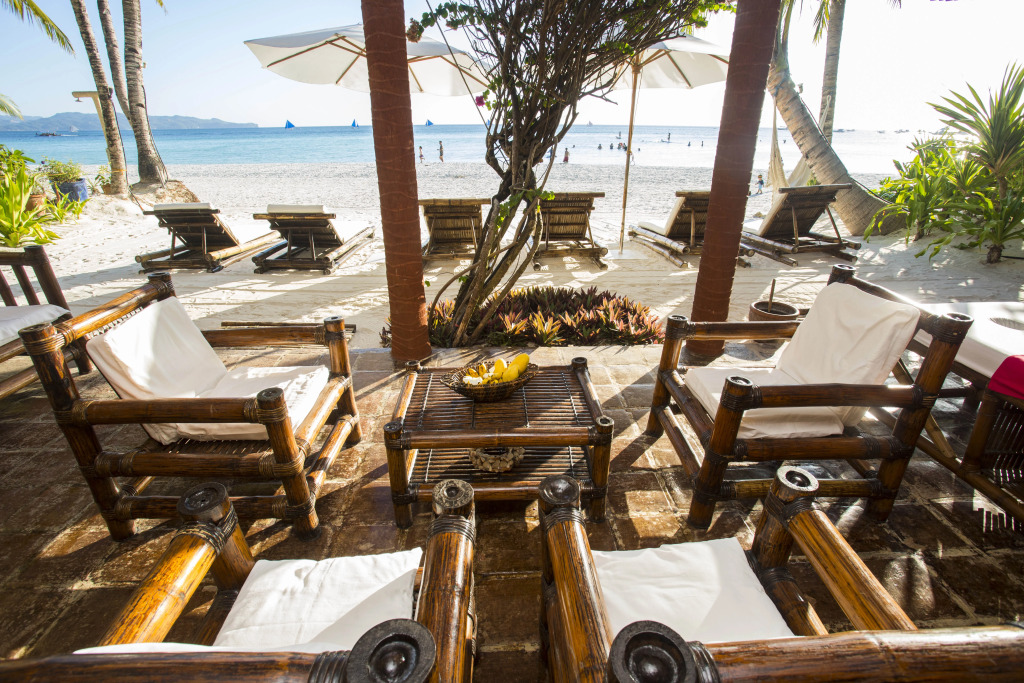 Вилла Robinson Beach House Boracay