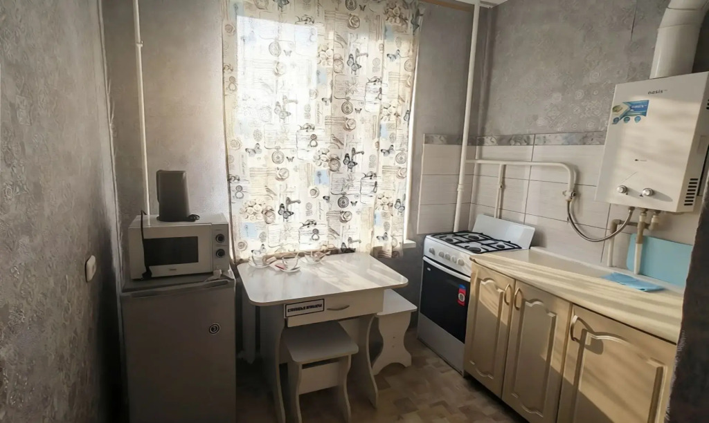 Квартира Уютная, светлая однокомнатная с балконом