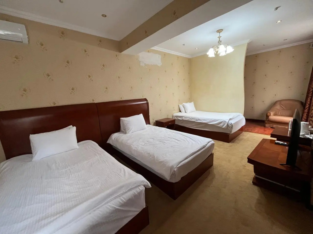 Отель Luxurious
