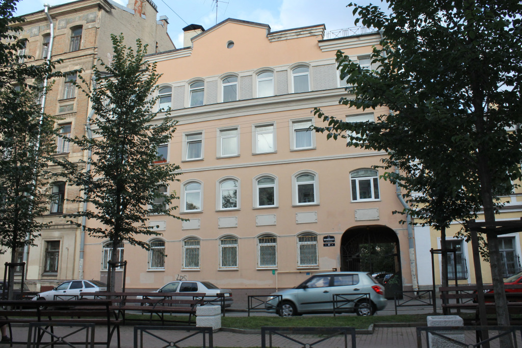 Квартира PiterFlat на Черняховского 67
