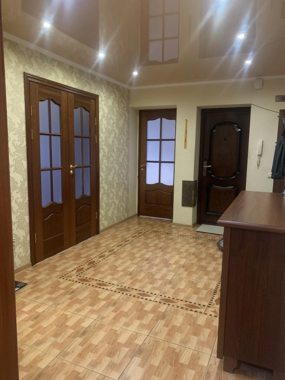 Квартира Трехкомнатная Парус