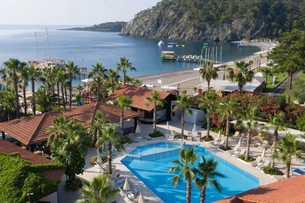 Отель MG Club Akman Beach Hotel