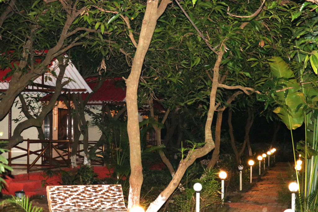 The Wilds Villa Gir - A Riverside Resort Hotel