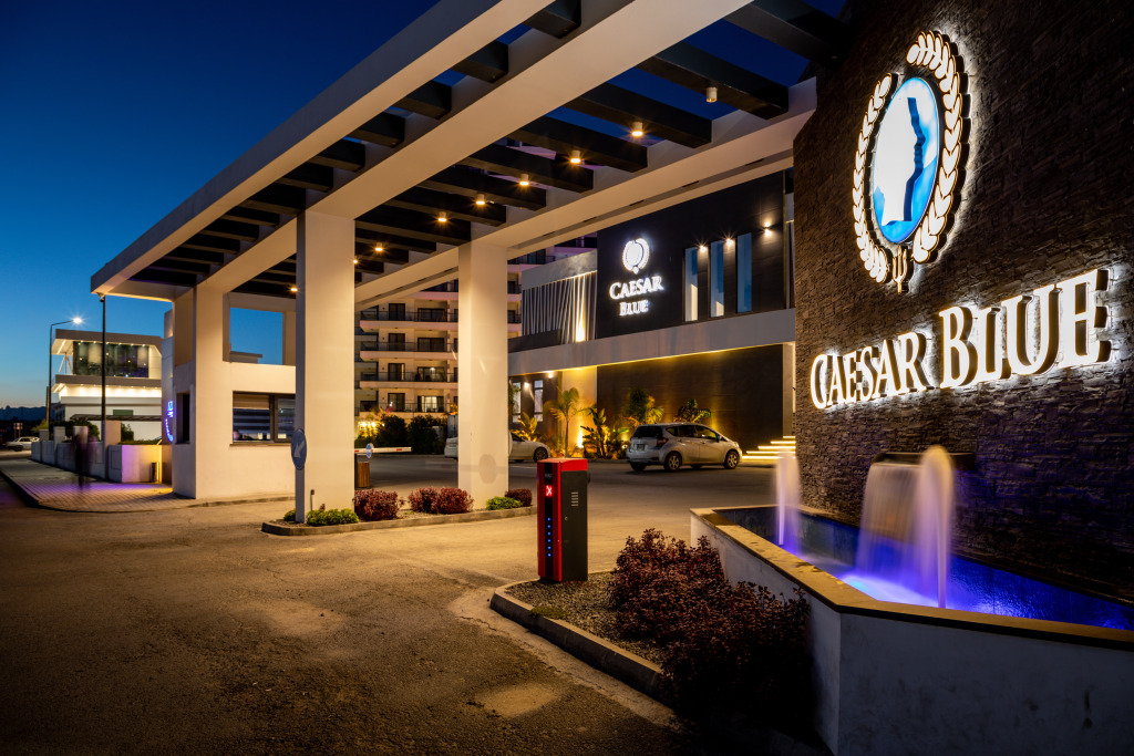 Апартаменты Caesar Blue Seaside Luxury