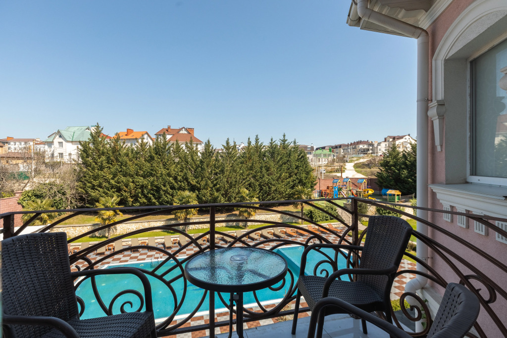 Riviera Guest House