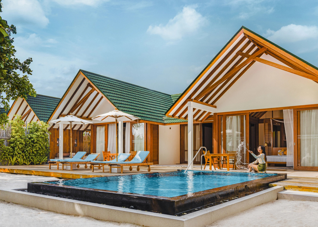 Furaveri Maldives - COMPLIMENTARY ROUND-TRIP SEAPLANE TRANSFER FOR TWO FOR A MINIMUM OF 5 NIGHTS OR MORE FOR STAYS 1ST MAY 2026 TO 23RD DECEMBER 2026