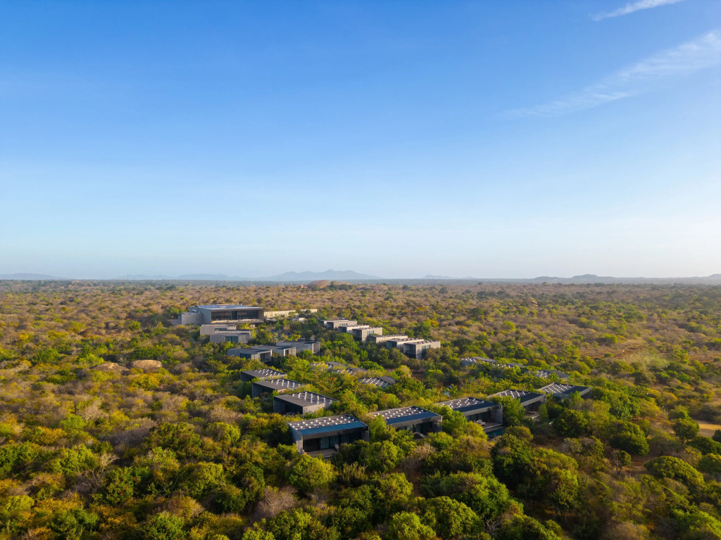 Курортный отель  Hilton Yala