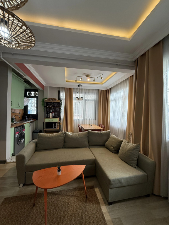 Апартаменты Stylish 2BR Near Sultanahmet w/ Projector & PS