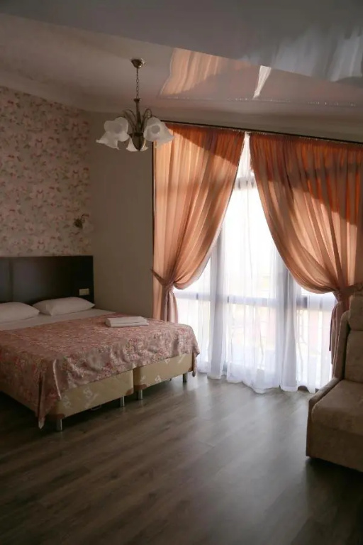 Elida Guest House