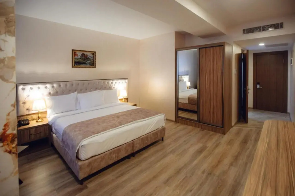 La Corne Hotel Baku