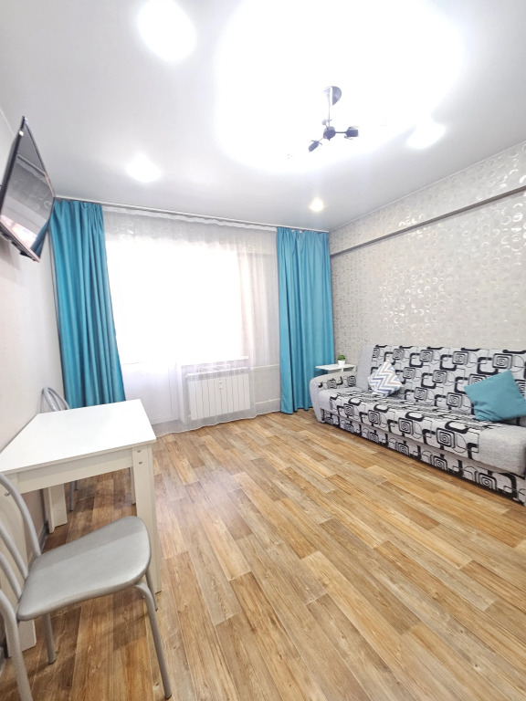 Квартира Братская 4