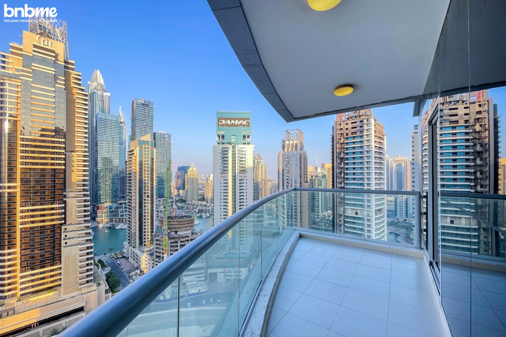 Апартаменты Luxury Penthouse with Marina and Sea Views|bnbme-2301