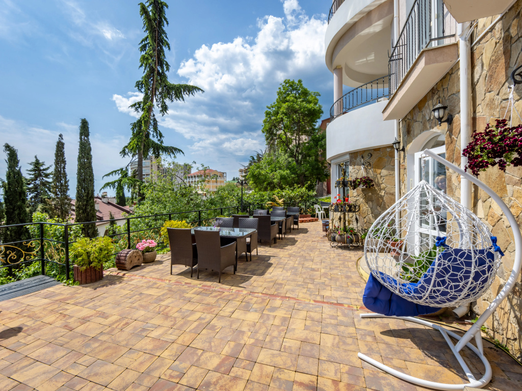 Renessance Villa