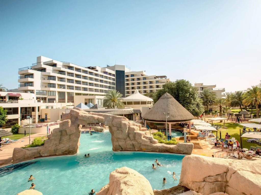 Отель Danat Al Ain Resort
