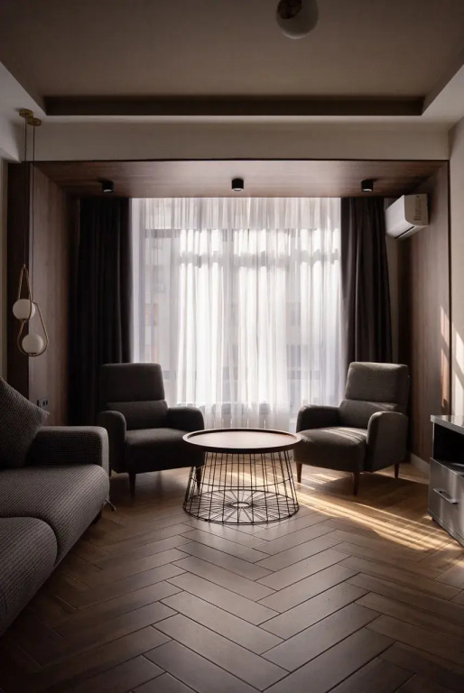 Five Hotel