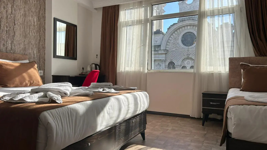HOTEL GLOBAL 2022