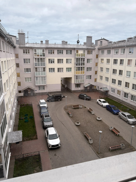 Квартира Уютная студия в Петергофе  с прекрасным видом из окна