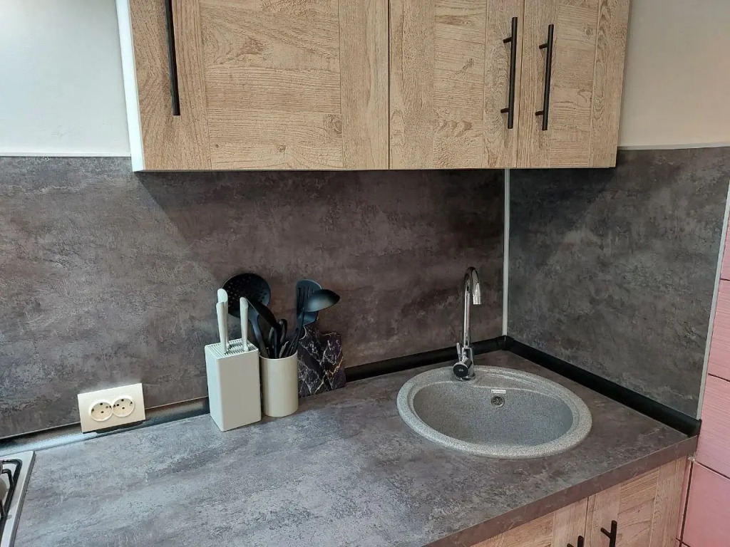 Sovremennaya Studiya V Tsentre Yaroslavlya Flat