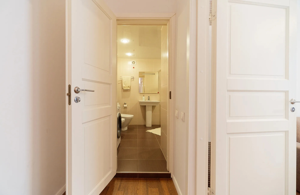 Апартаменты Уютная и Светлая 2 Комнатная Квартира в Центре Города