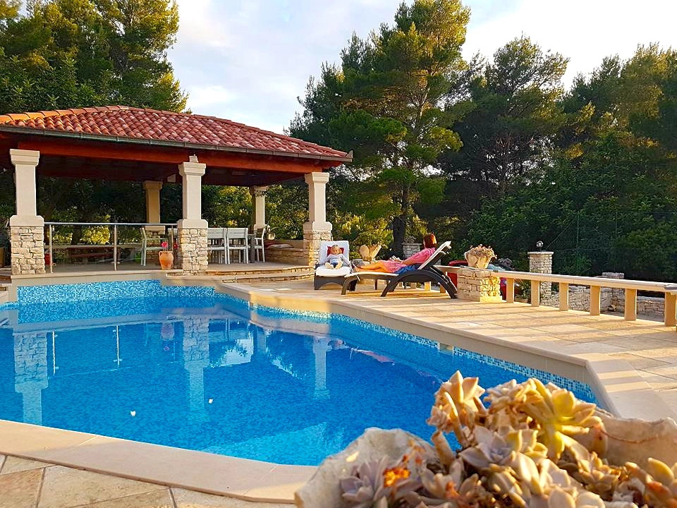 Villa Stone House Poplat