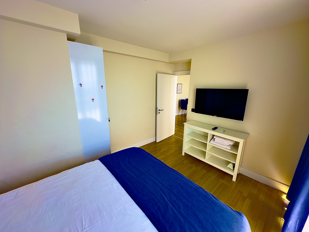 Квартира Orbi City Sea View Vip Resort 4629