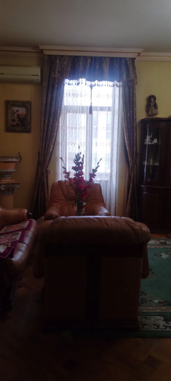 Na Lakoba Flat