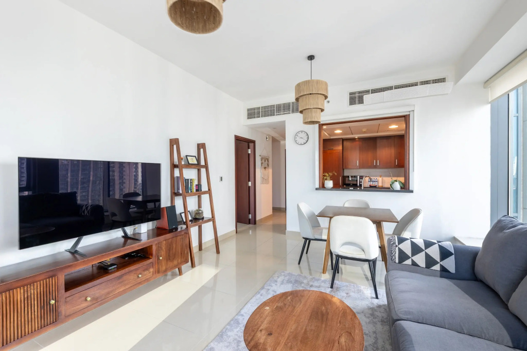 Апартаменты Elegant 2BR Balcony and Stunning Burj Views